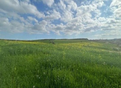 Geri, Nicosia Agricultural Field For Sale | WW31344