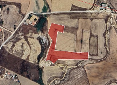 Geri, Nicosia Agricultural Field For Sale | WW31344