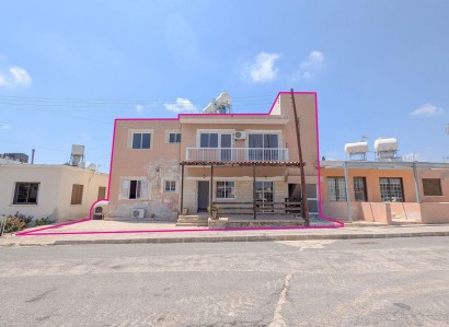 Yeroskipou, Paphos Residential Building For Sale | WW31357