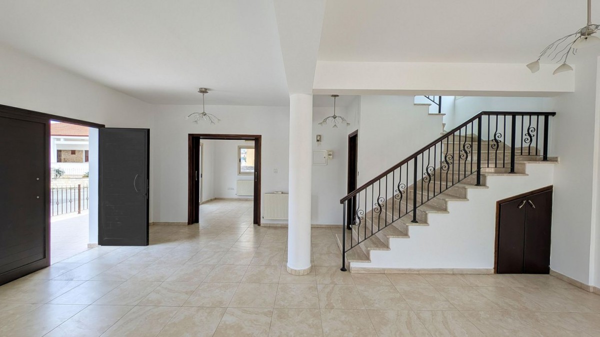 Three-Bedroom House in Apostolos Loukas Quarter, Aradippou, Larnaca