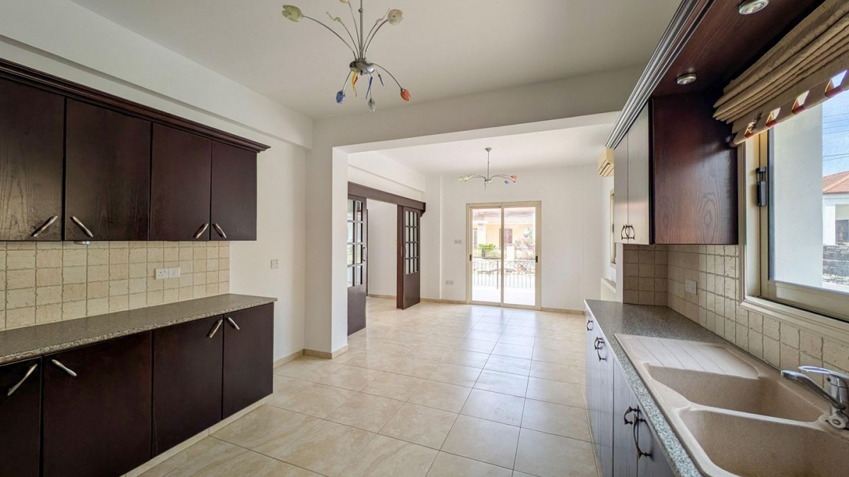 Three-Bedroom House in Apostolos Loukas Quarter, Aradippou, Larnaca