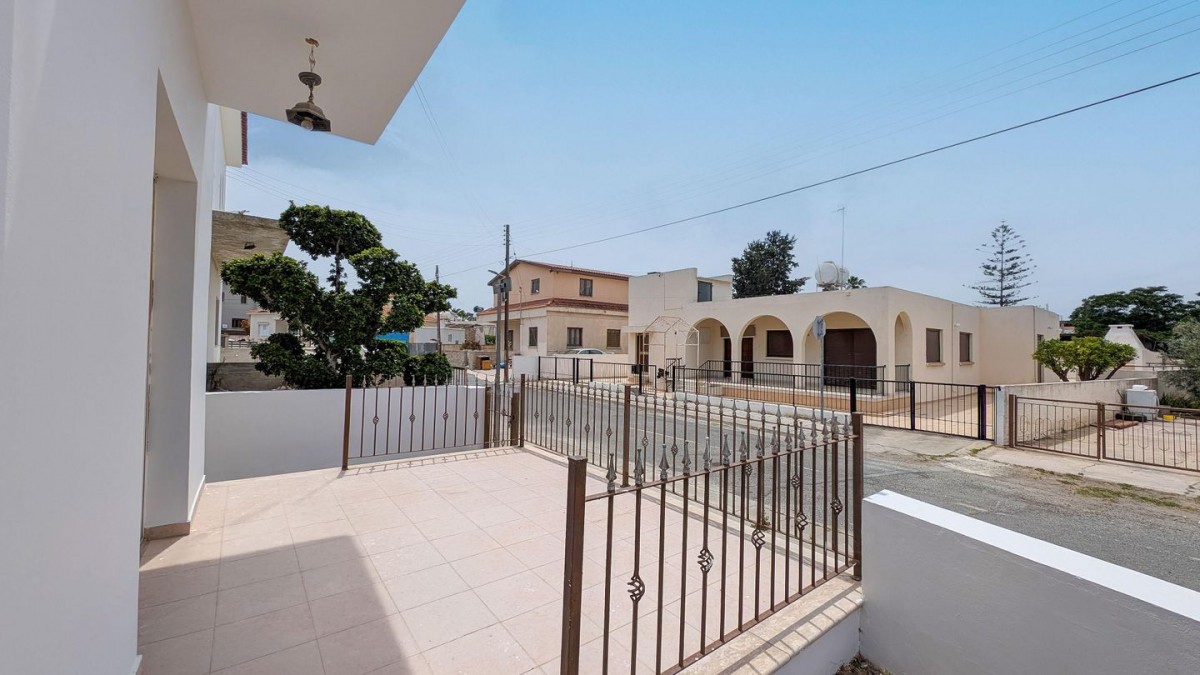 Three-Bedroom House in Apostolos Loukas Quarter, Aradippou, Larnaca