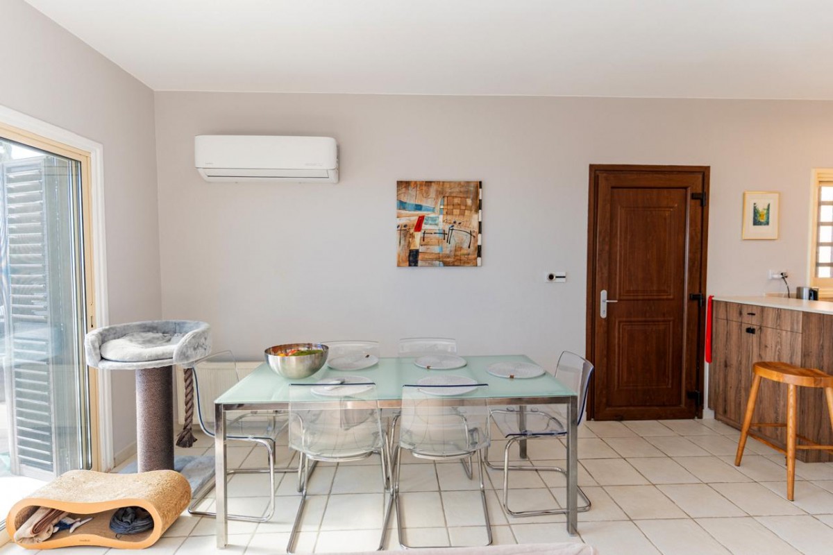 Town House / Maisonette For Sale  in  Tsada