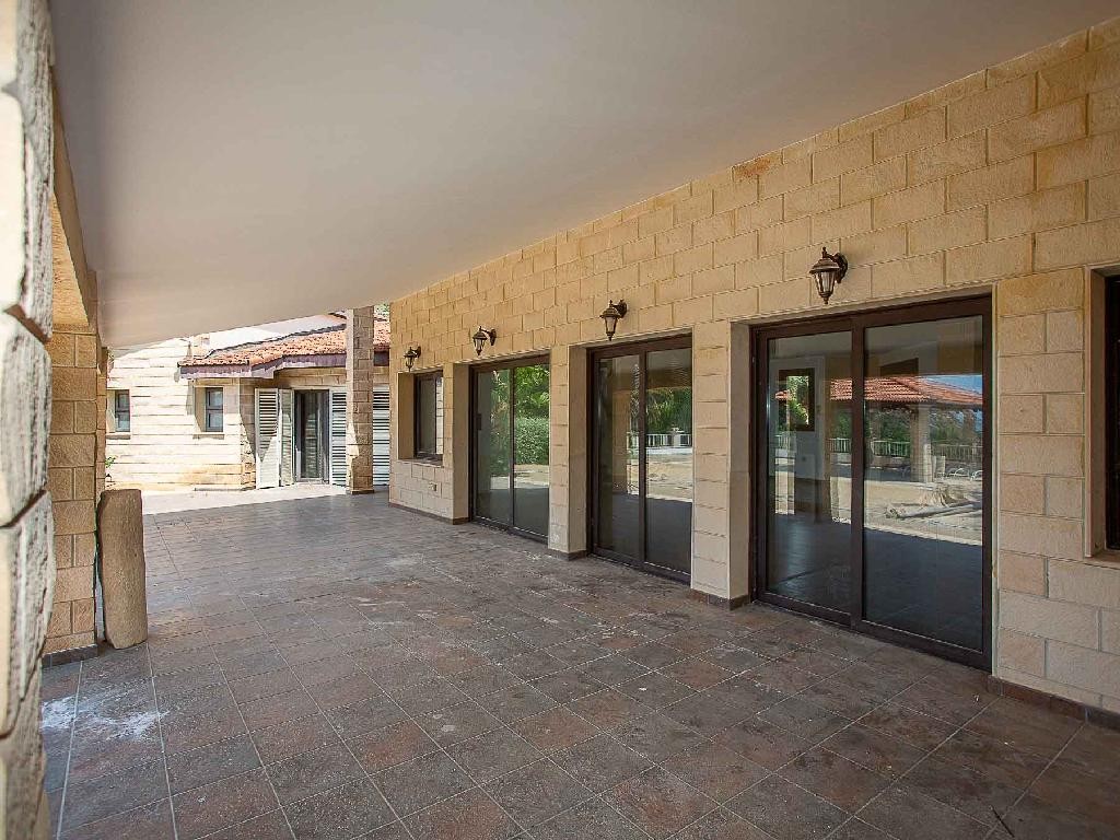 Detached house - Agios Athanasios, Limassol