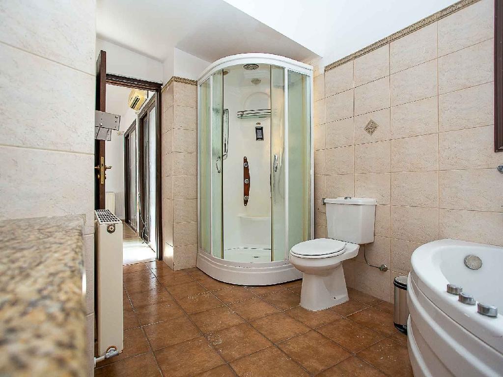Detached house - Agios Athanasios, Limassol
