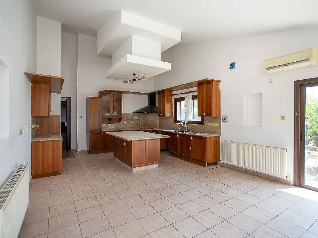 Detached house - Agios Athanasios, Limassol