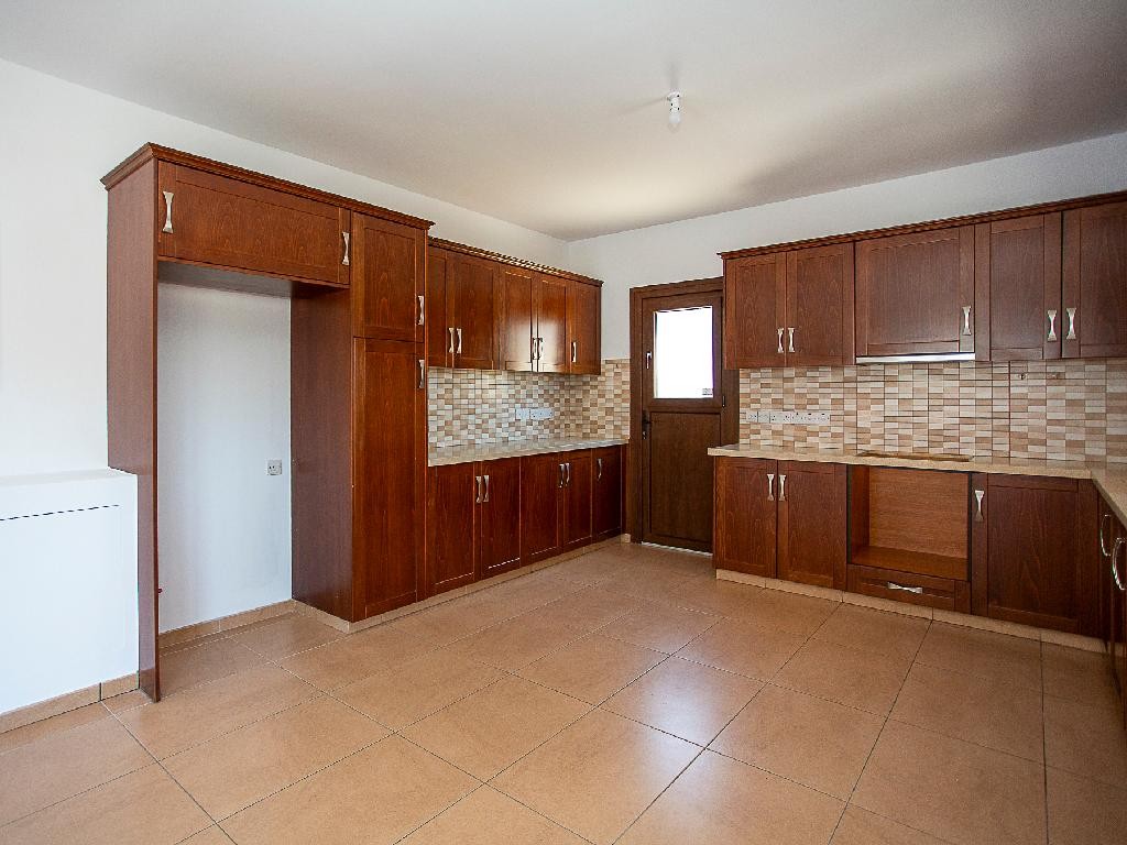 Detached house - Germasogeia, Limassol