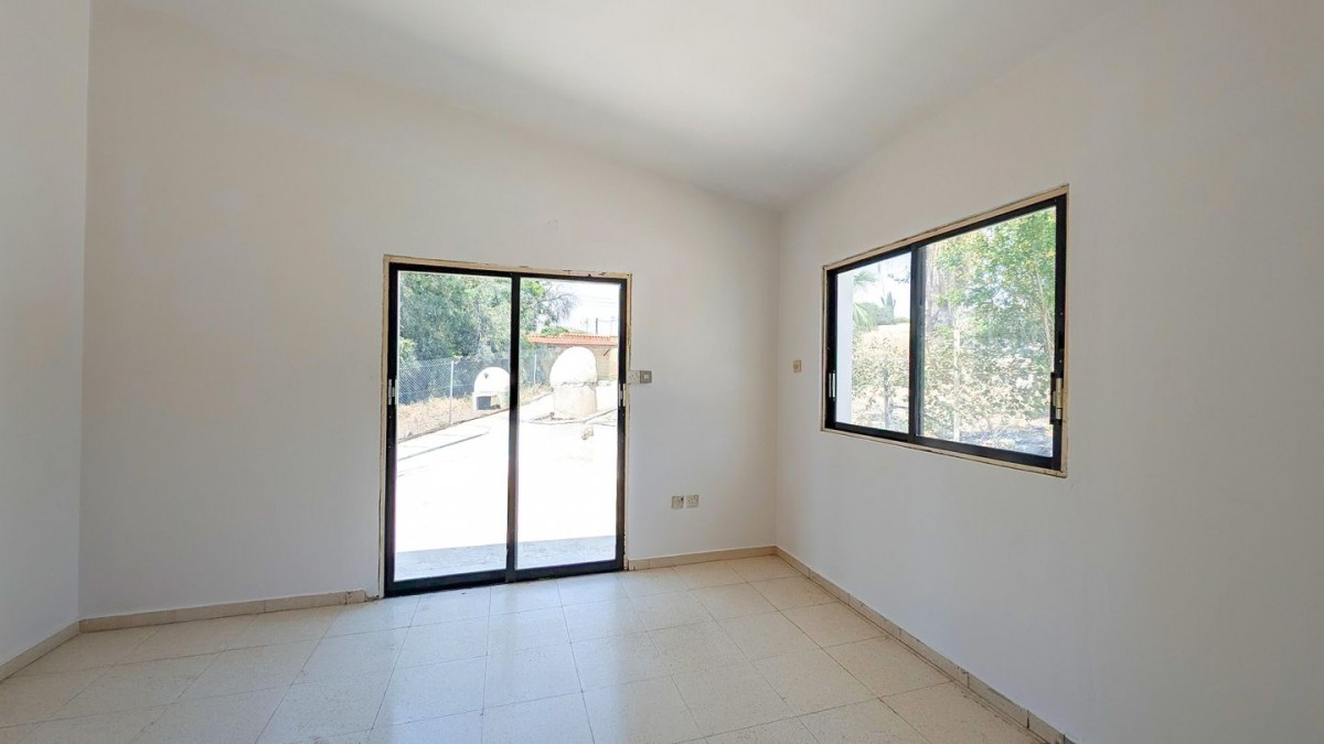 Four-Bedroom Ground Floor Detached House in Anarita, Paphos