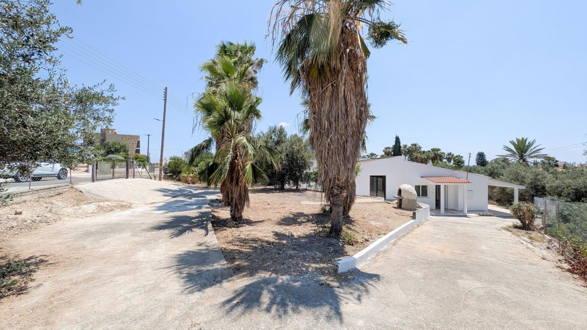 Four-Bedroom Ground Floor Detached House in Anarita, Paphos