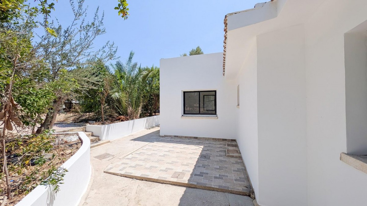 Four-Bedroom Ground Floor Detached House in Anarita, Paphos