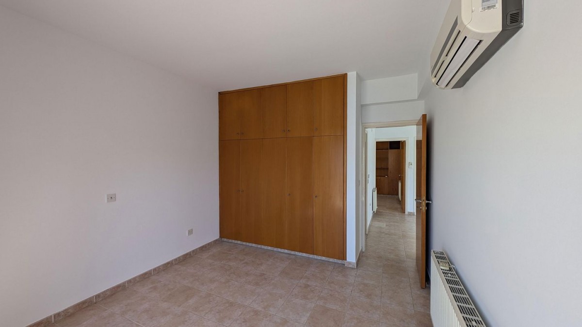 Four-Bedroom Semi-Detached House in Lakatameia, Nicosia