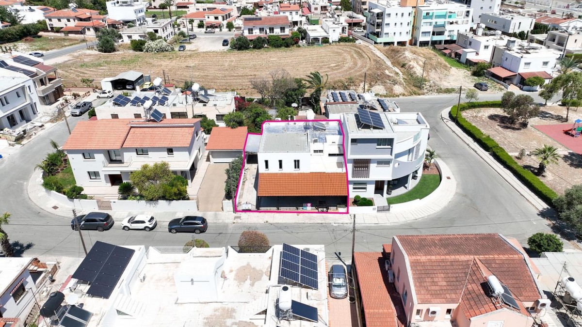 Larnaca, Larnaca Semi Detached Villa For Sale | WW31374
