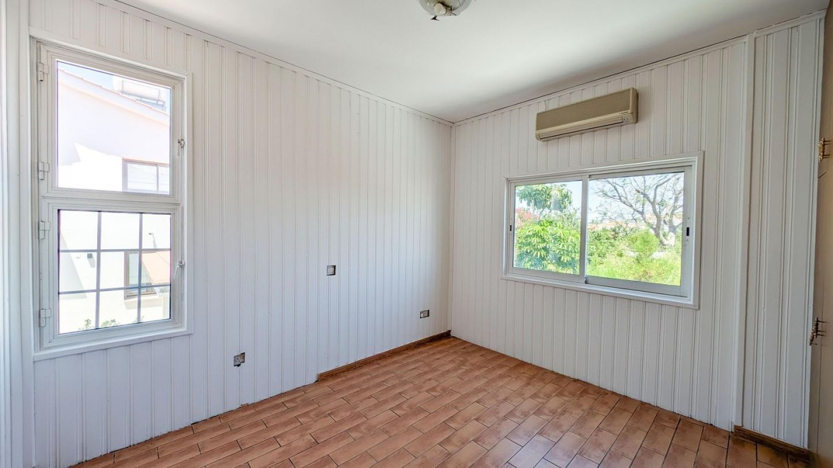 Four-Bedroom Semi-detached House in Agios Nikolaos, Larnaca