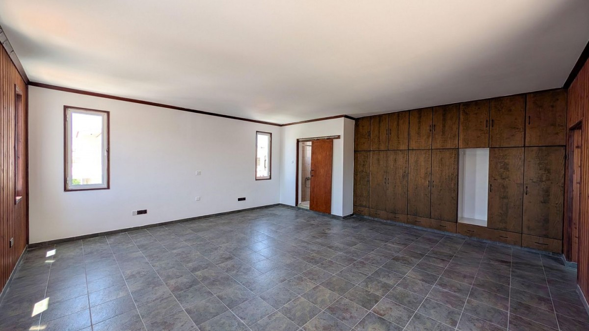 Four-Bedroom Semi-detached House in Agios Nikolaos, Larnaca