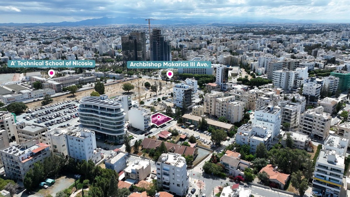 Residential Plot with development potential in Agios Antonios, Nicosia