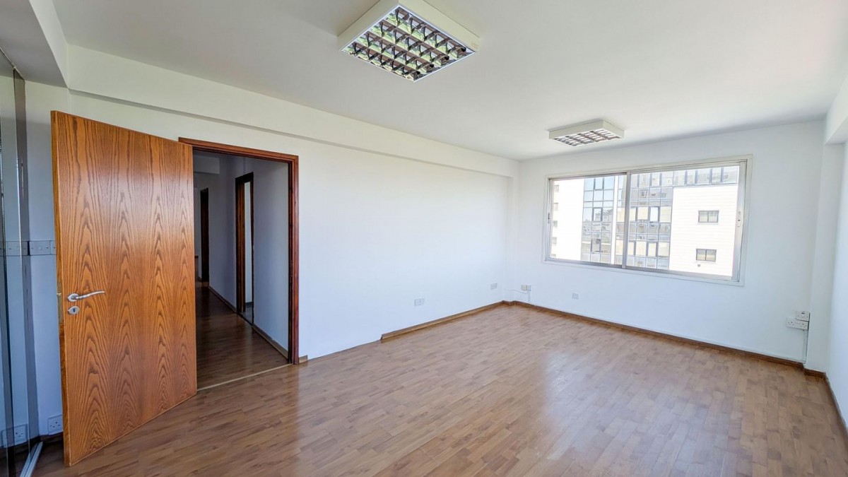 Office space in Trypiotis, Nicosia