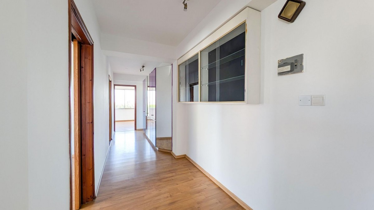 Office space in Trypiotis, Nicosia