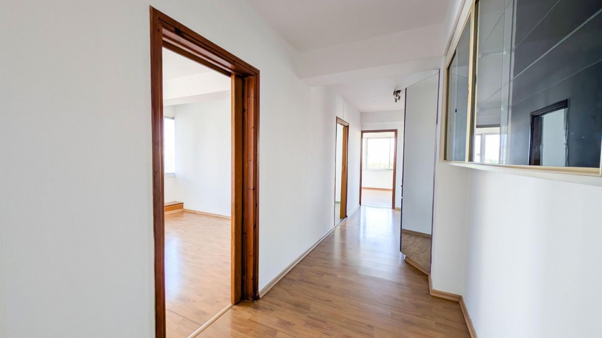 Office space in Trypiotis, Nicosia