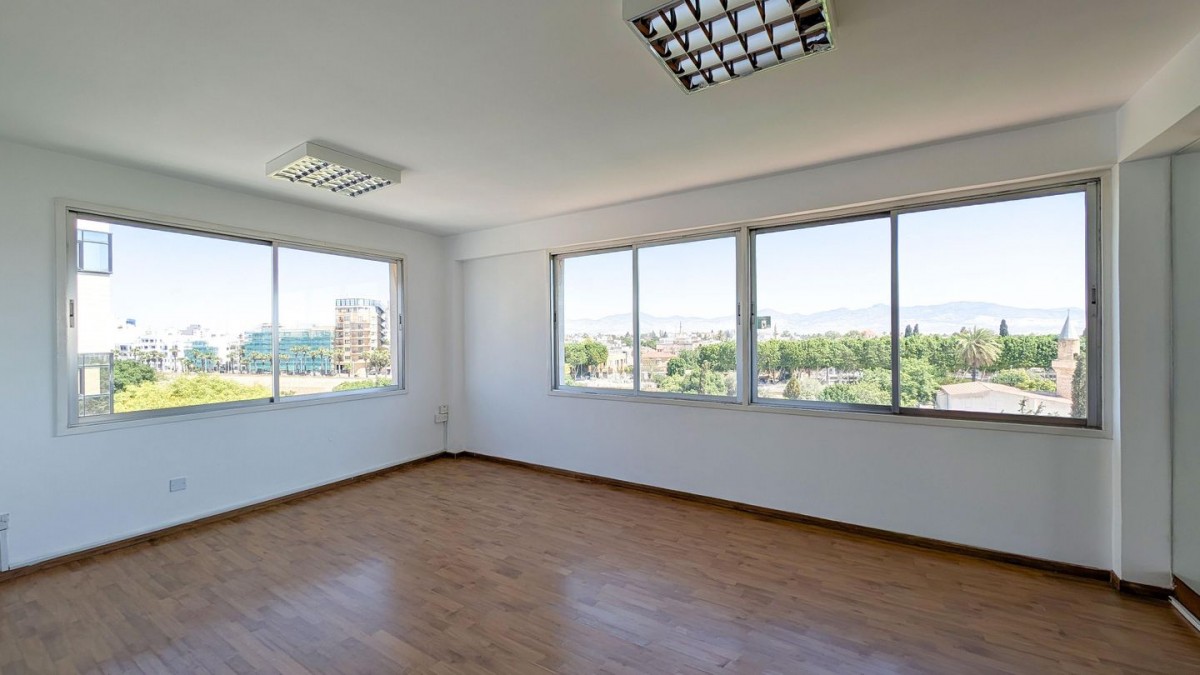 Office space in Trypiotis, Nicosia