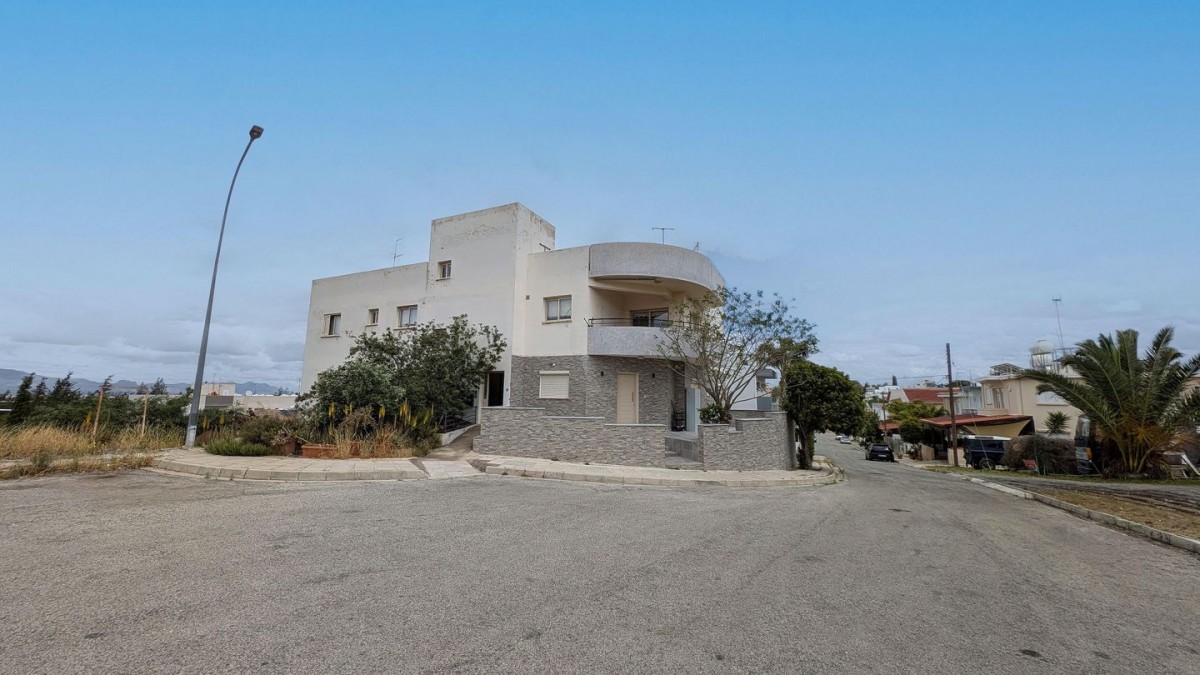 Two-Bedroom Apartment in Lakatamia, Nicosia