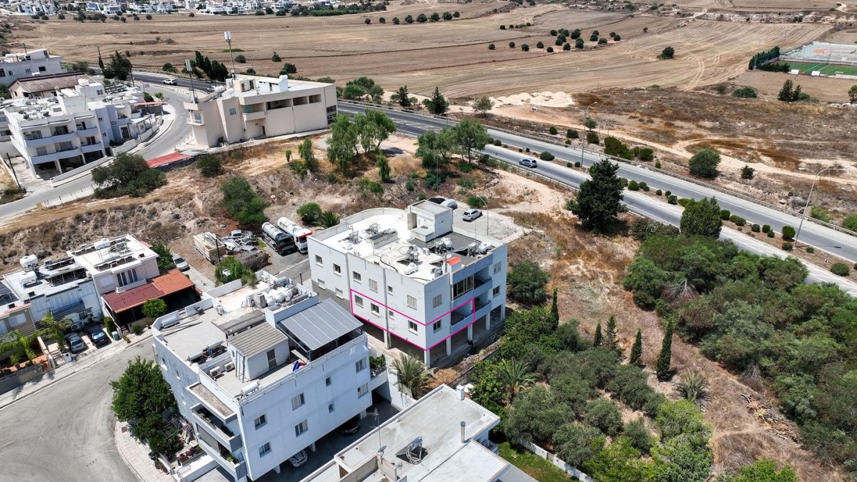 Two-Bedroom Apartment in Lakatamia, Nicosia