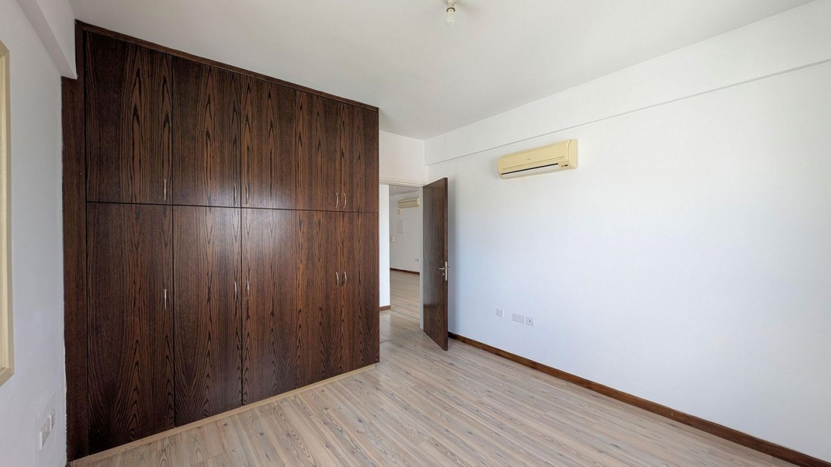 Two-Bedroom Apartment in Lakatamia, Nicosia