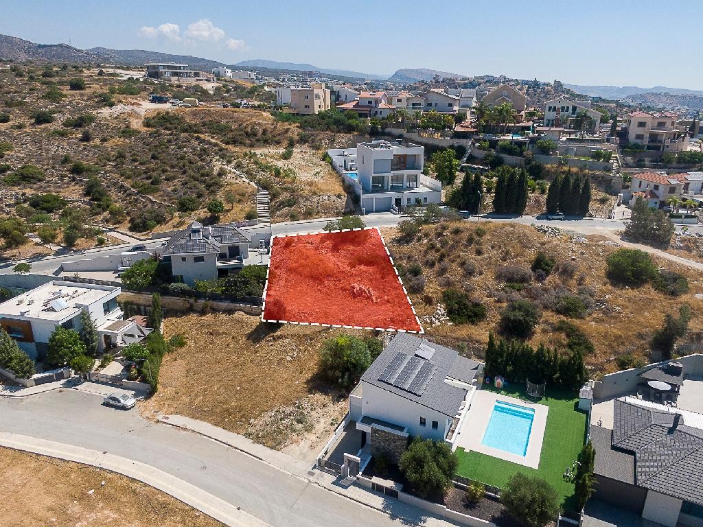 Plot - Agios Athanasios, Limassol