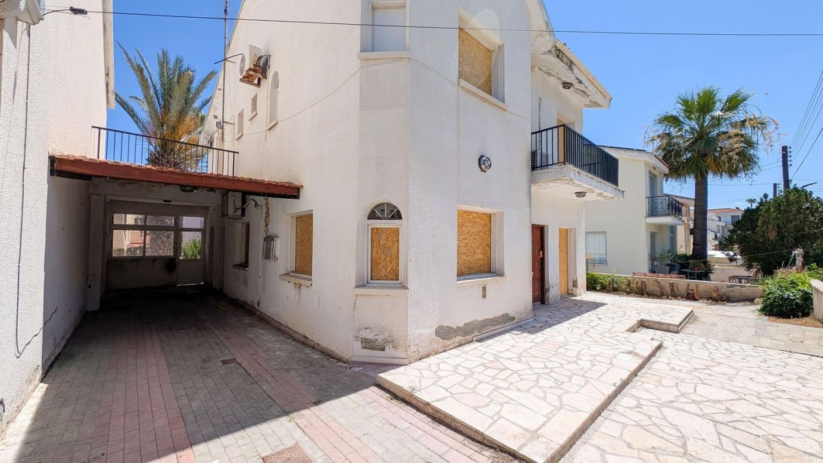 Detached Four-Bedroom Renovation Project in Egkomi, Nicosia