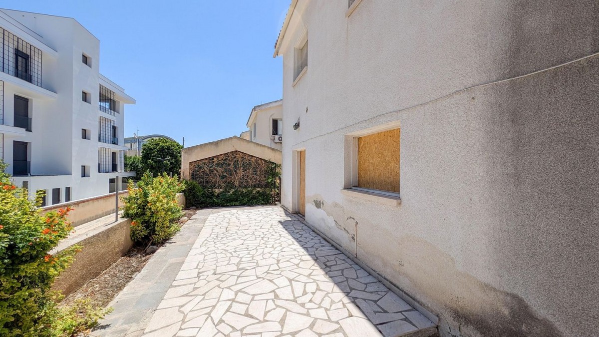 Detached Four-Bedroom Renovation Project in Egkomi, Nicosia