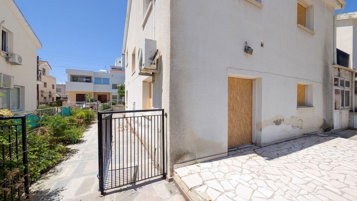 Detached Four-Bedroom Renovation Project in Egkomi, Nicosia