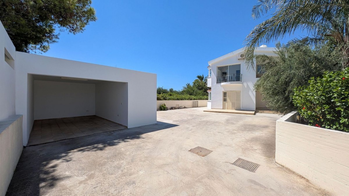Three-bedroom detached house in Tseri, Nicosia