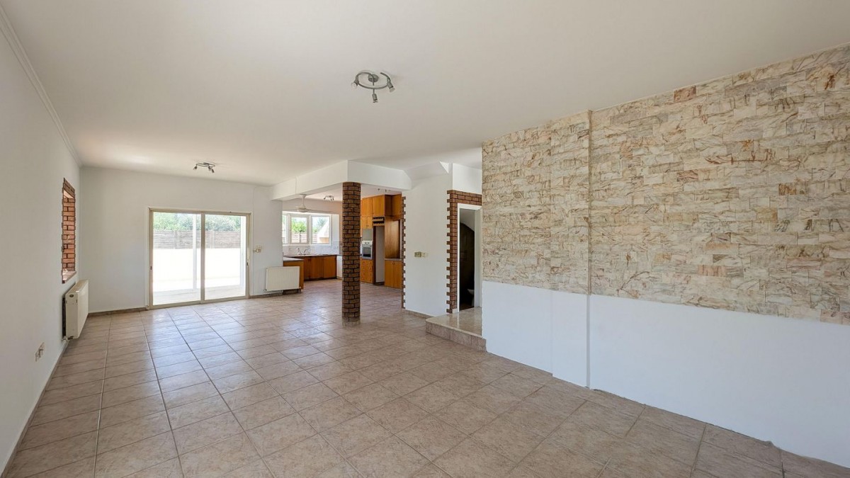 Three-bedroom detached house in Tseri, Nicosia