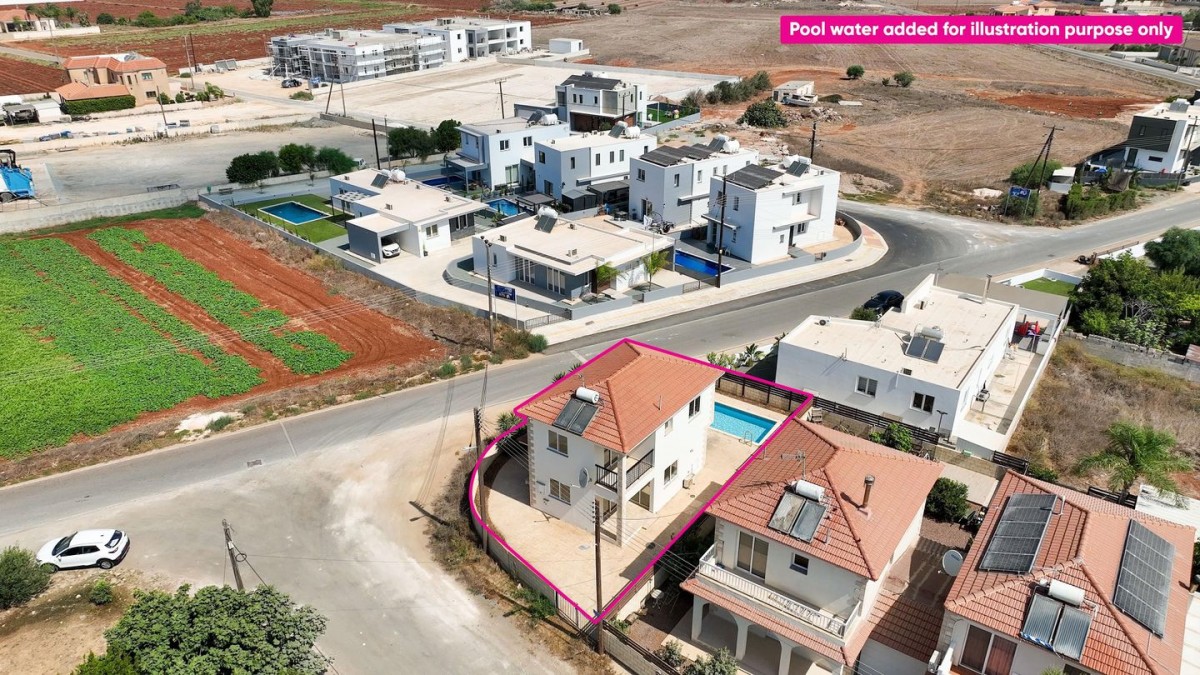 Two-bedroom house with swimming pool in Xylofagou, Larnaca