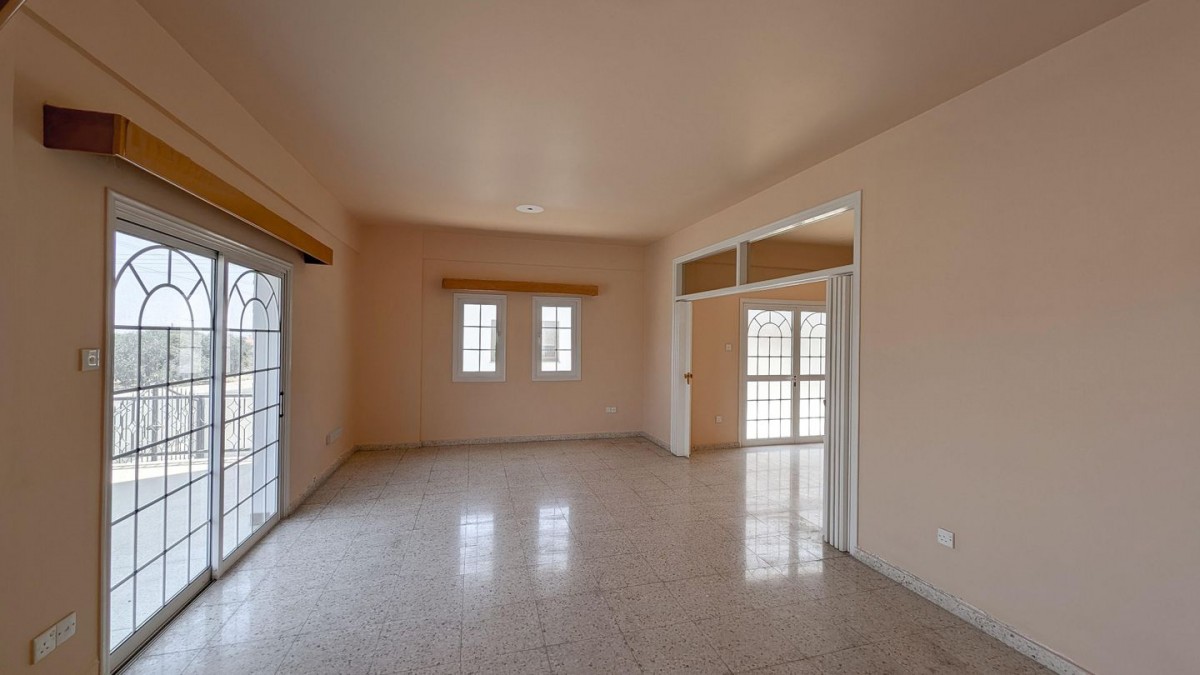 Three-bedroom House in Ormideia, Larnaca