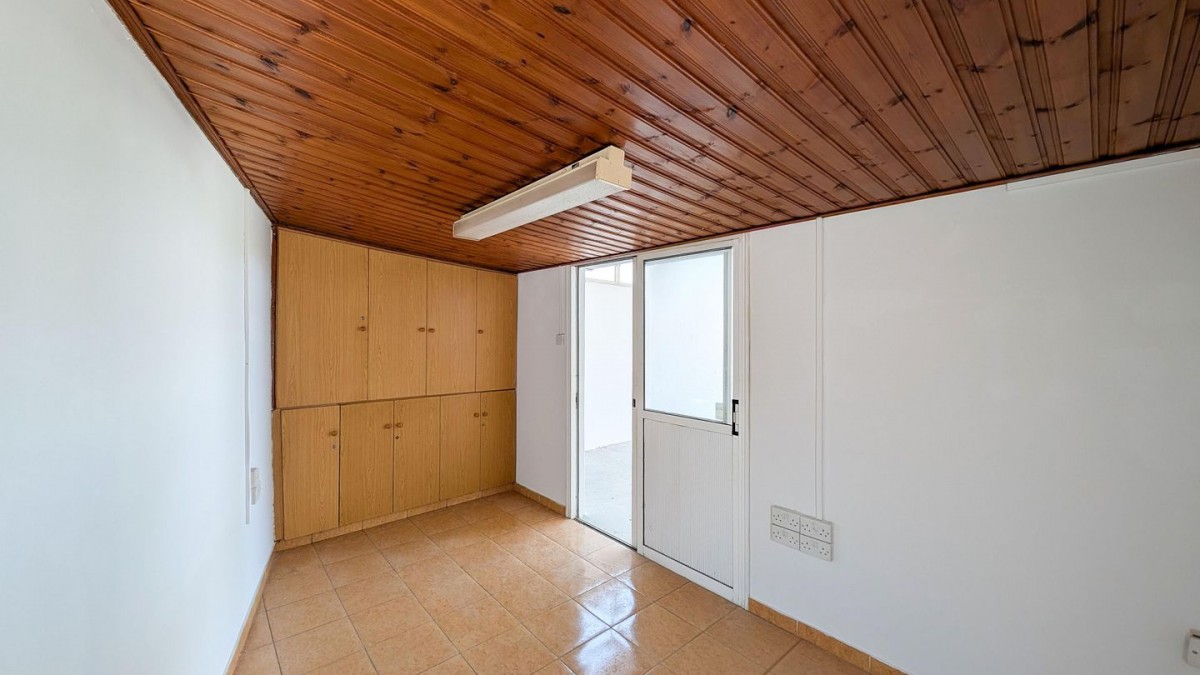 Three-bedroom House in Ormideia, Larnaca