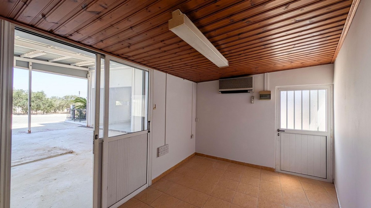 Three-bedroom House in Ormideia, Larnaca