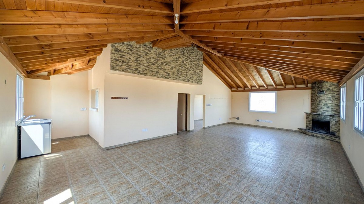 Three-bedroom House in Ormideia, Larnaca