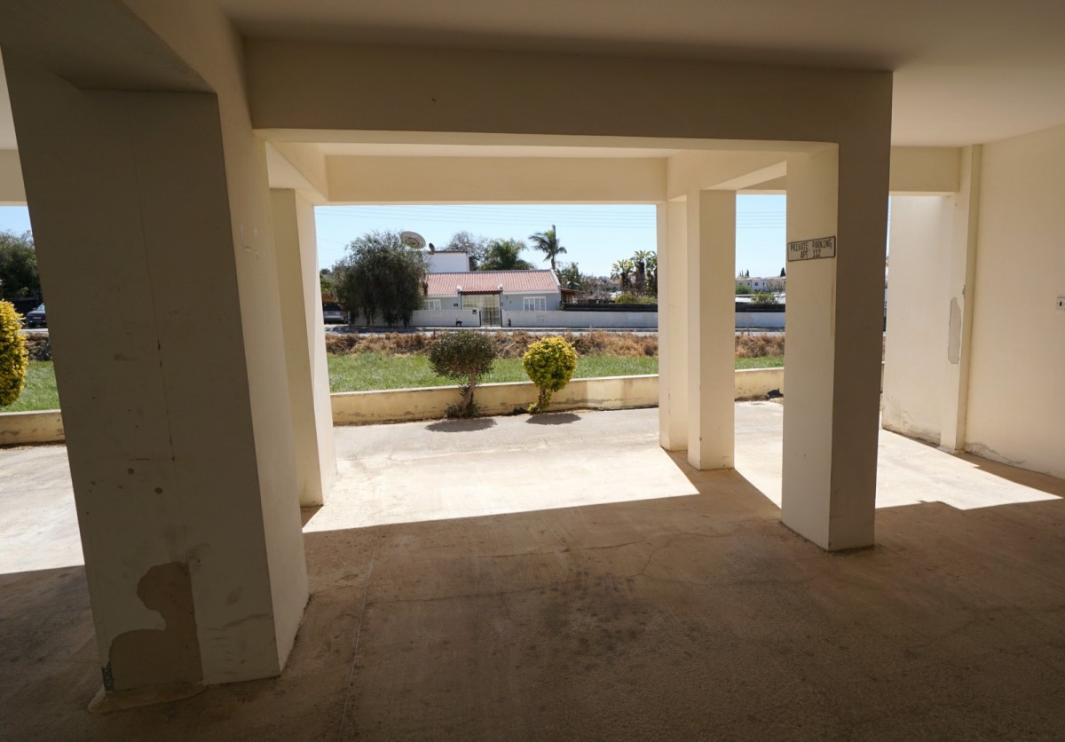 Apartment For Sale  in  Empa