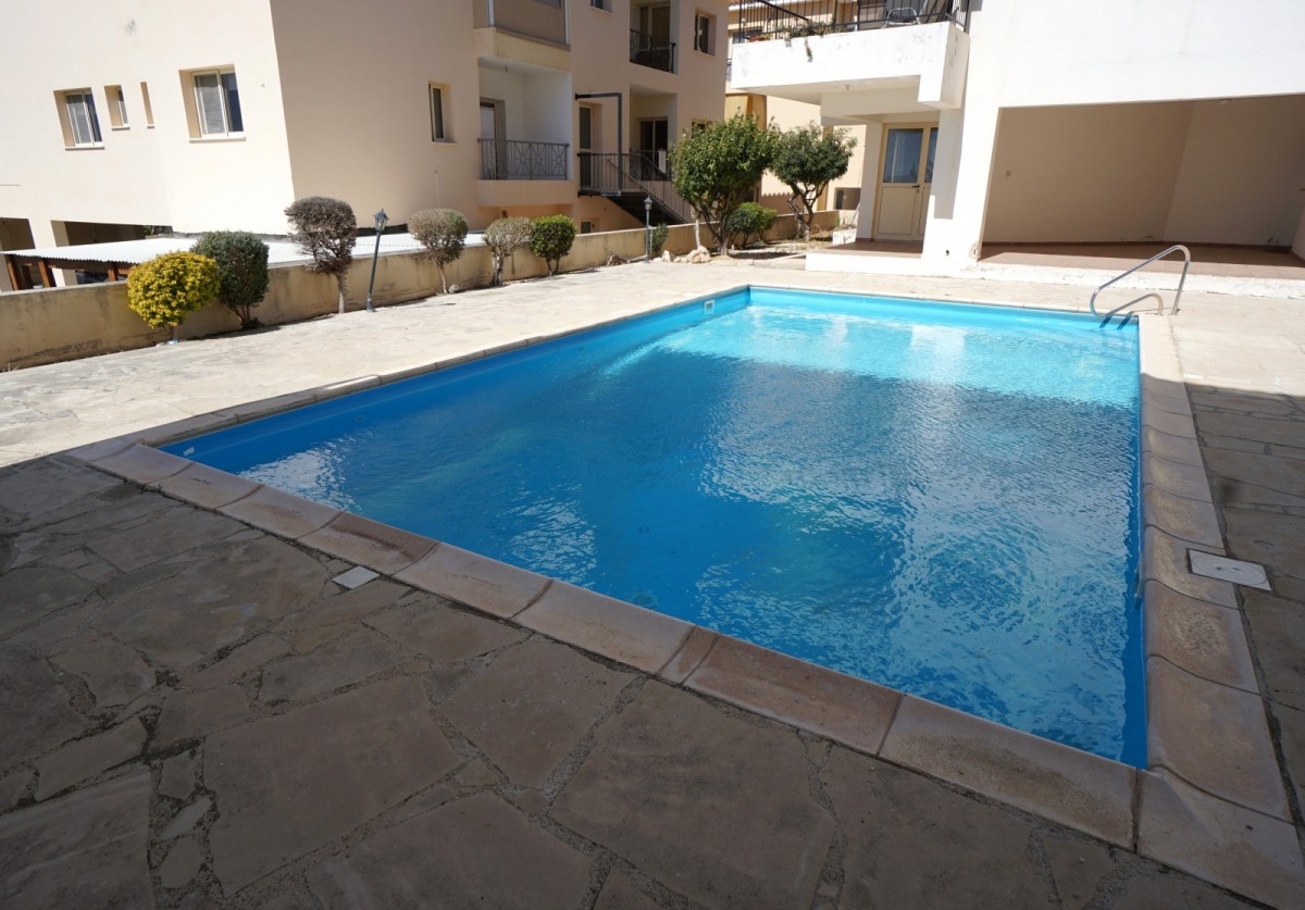 Apartment For Sale  in  Empa