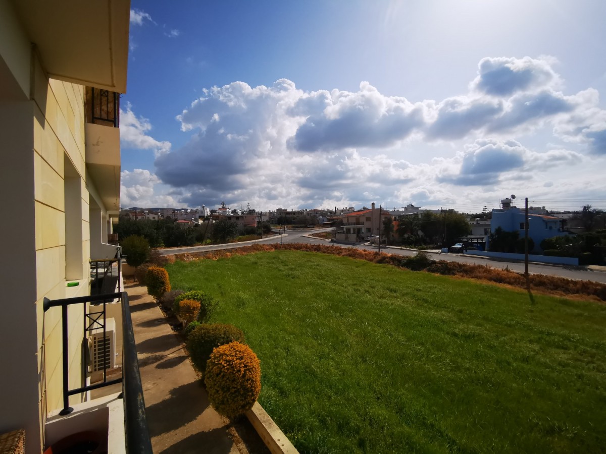Apartment For Sale  in  Empa