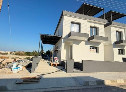 Mandria, Paphos Semi Detached Villa For Sale | WW29920