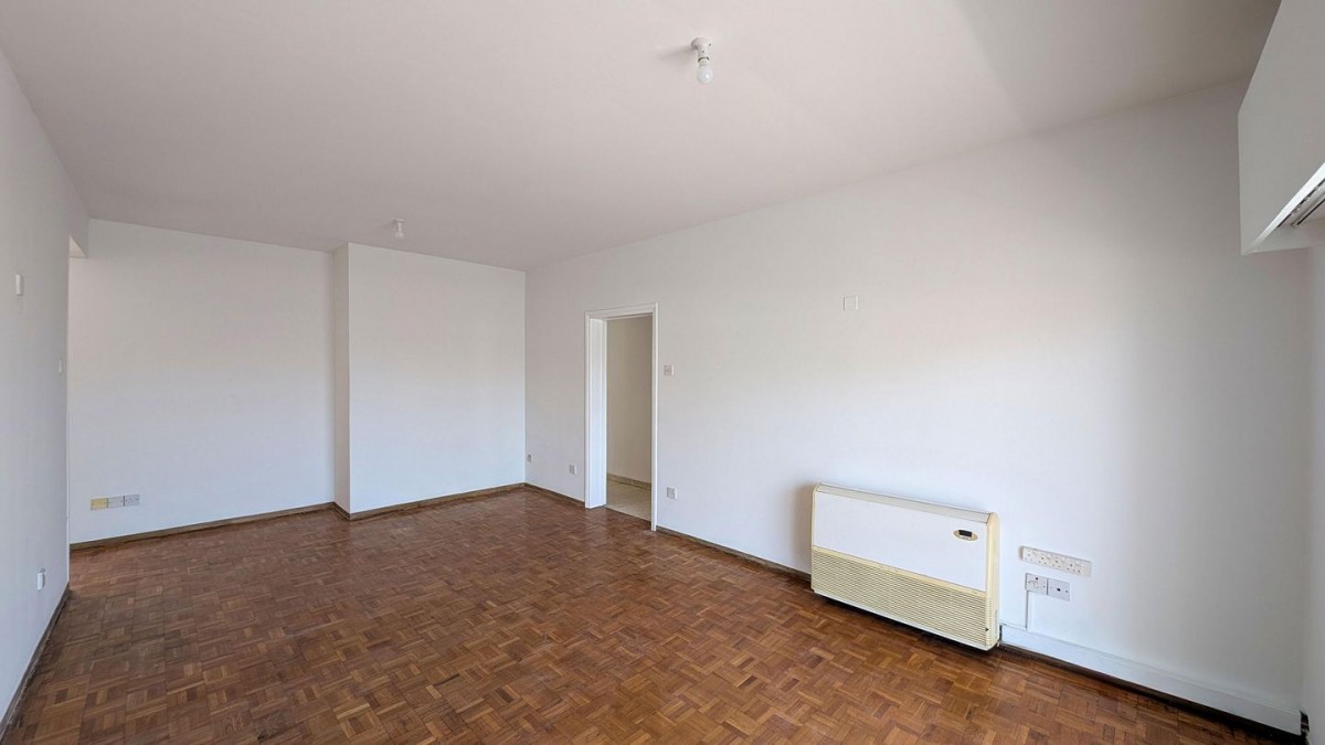Top Floor Three-Bedroom apartment in City Center, Nicosia