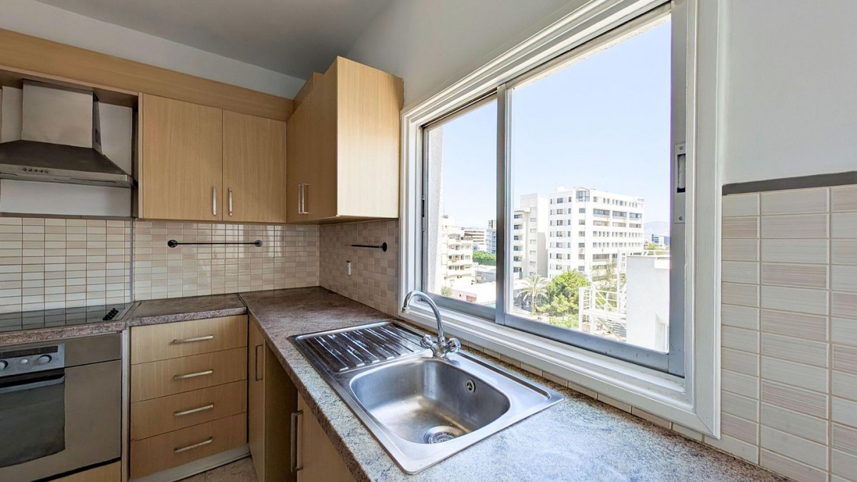 Top Floor Three-Bedroom apartment in City Center, Nicosia