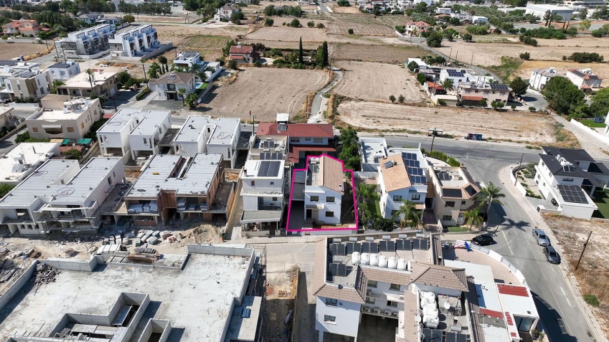Pera Chorio, Nicosia Detached Villa For Sale | WW31491