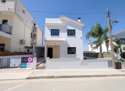 Pera Chorio, Nicosia Detached Villa For Sale | WW31491