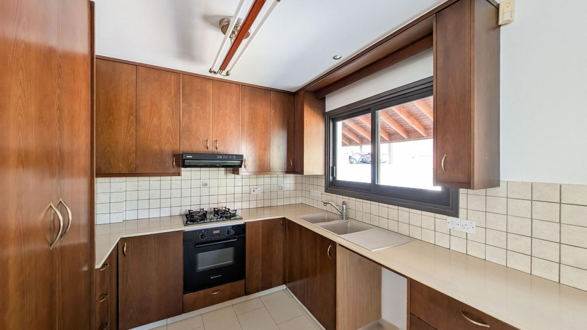 Three-Bedroom semi-detached house in Pera Chorio, Nicosia