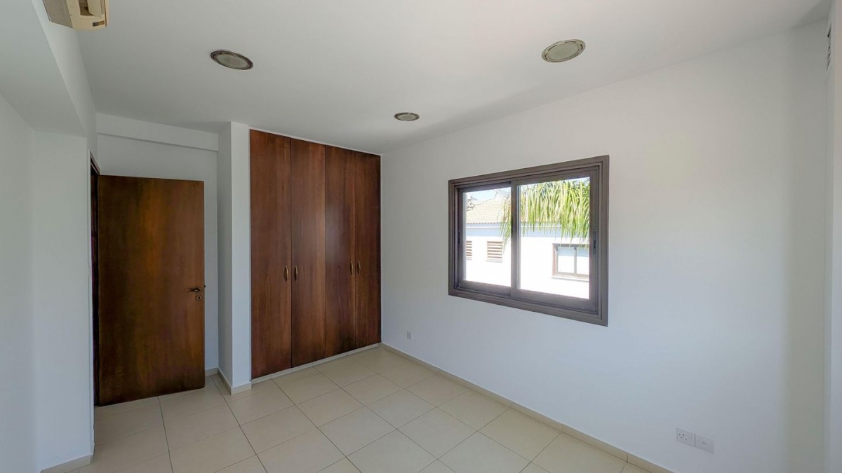 Three-Bedroom semi-detached house in Pera Chorio, Nicosia