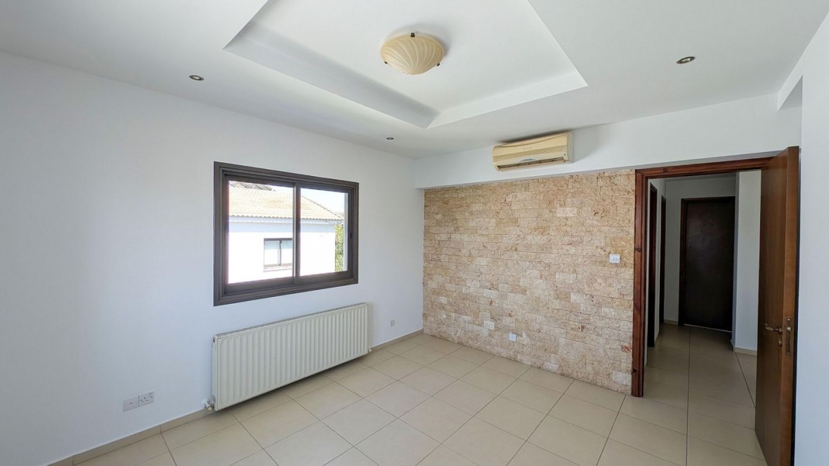 Three-Bedroom semi-detached house in Pera Chorio, Nicosia