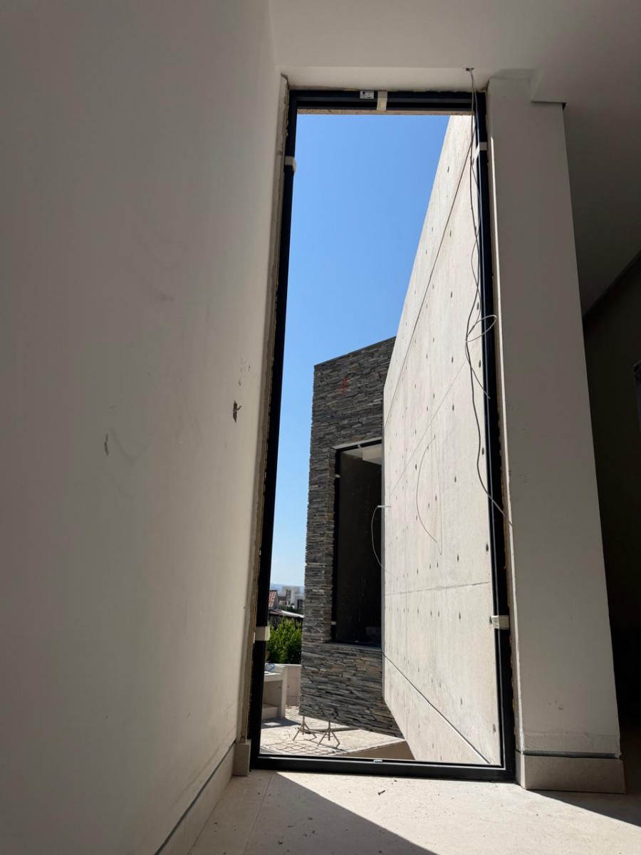 Detached Villa For Sale  in  Peyia - Sea Caves