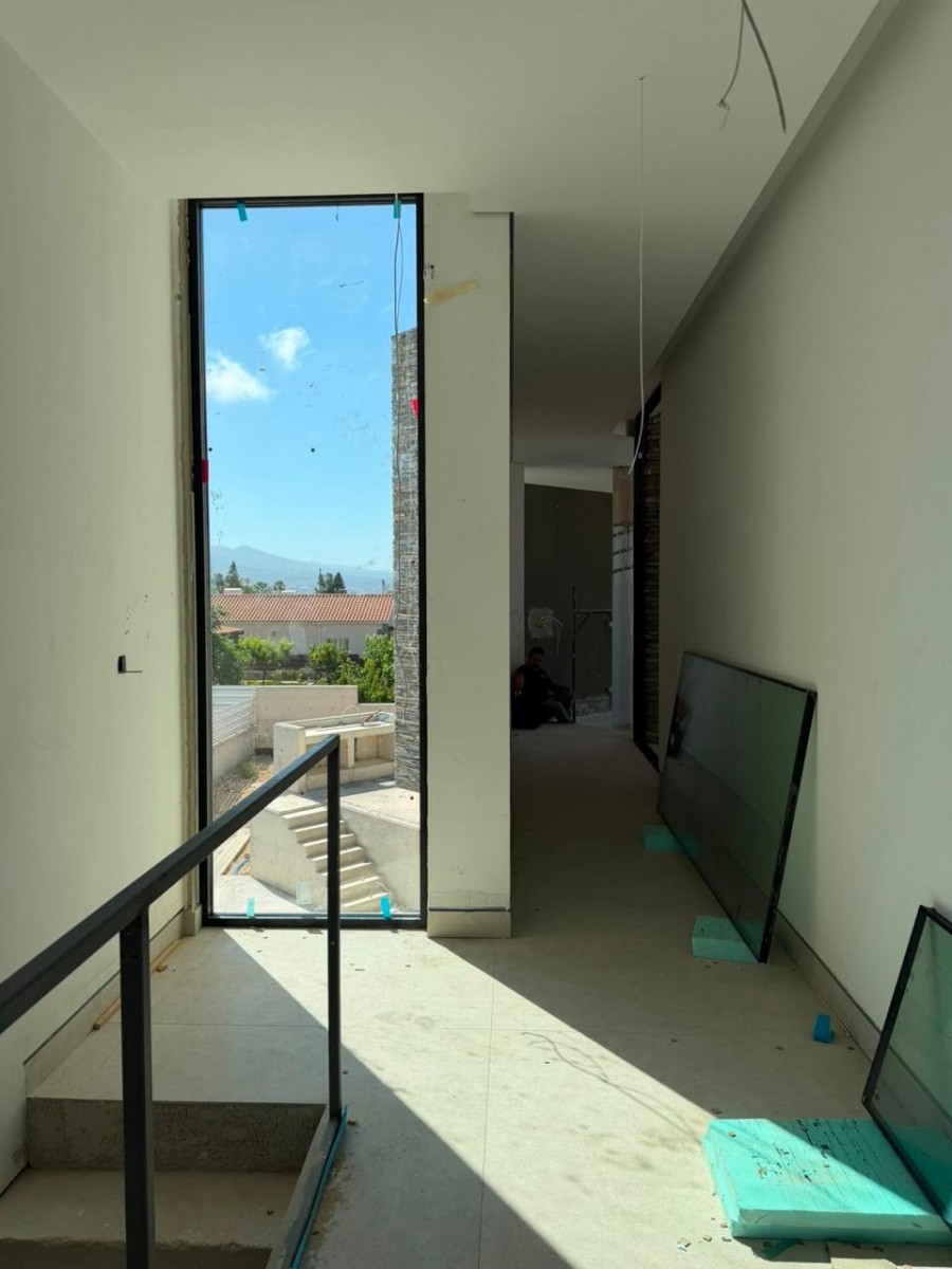 Detached Villa For Sale  in  Peyia - Sea Caves